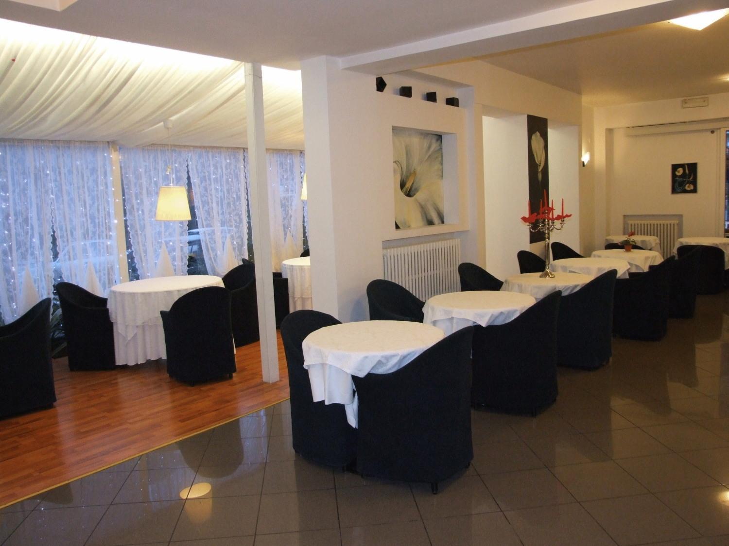 Hotel Mediterraneo Πέζαρο Εξωτερικό φωτογραφία