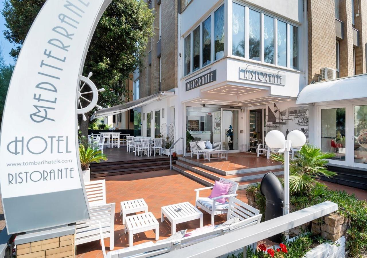 Hotel Mediterraneo Πέζαρο Εξωτερικό φωτογραφία